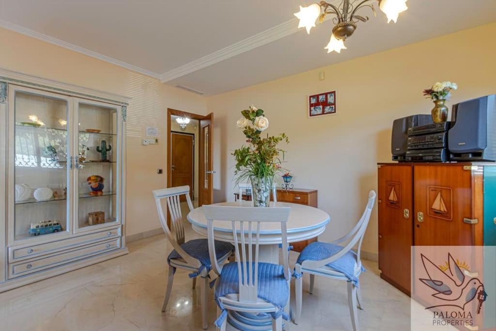 Apartment 2 Bdr With Heated Pool & Jacuzzi Benalmádena