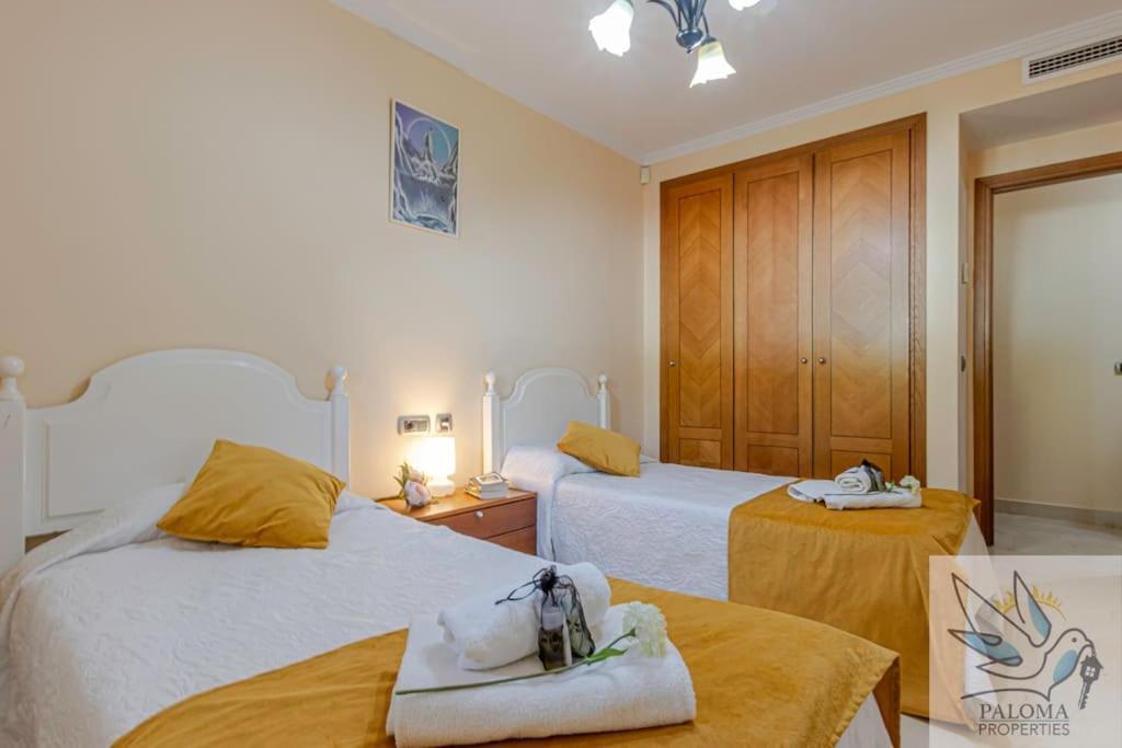 2 Bdr With Heated Pool & Jacuzzi *
